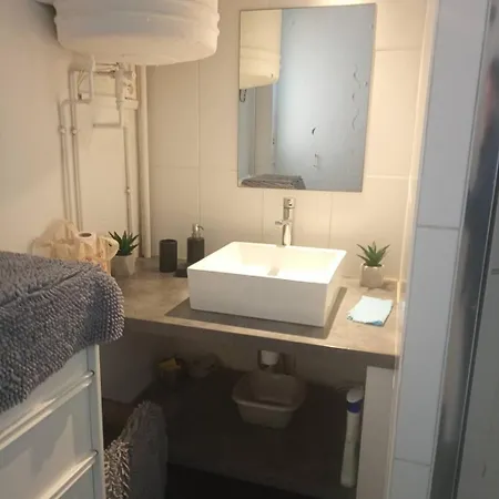 Apartment Classe Face En Plein Centre-ville 4mira7 *
